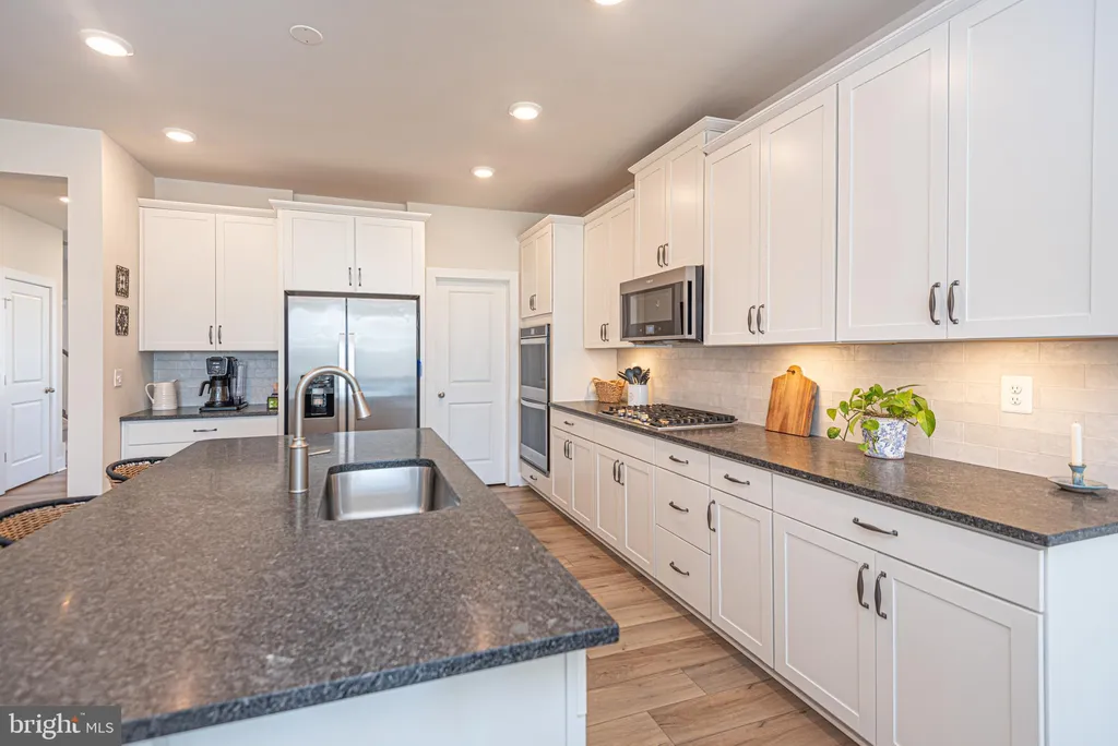 Additional image 20 of 31897 Wharf Court, Ocean View, DE 19970