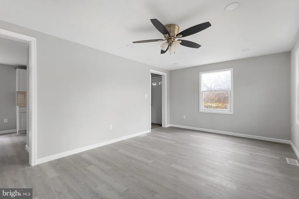 Additional image 4 of 136 State Line Road, Wilmington, DE 19803