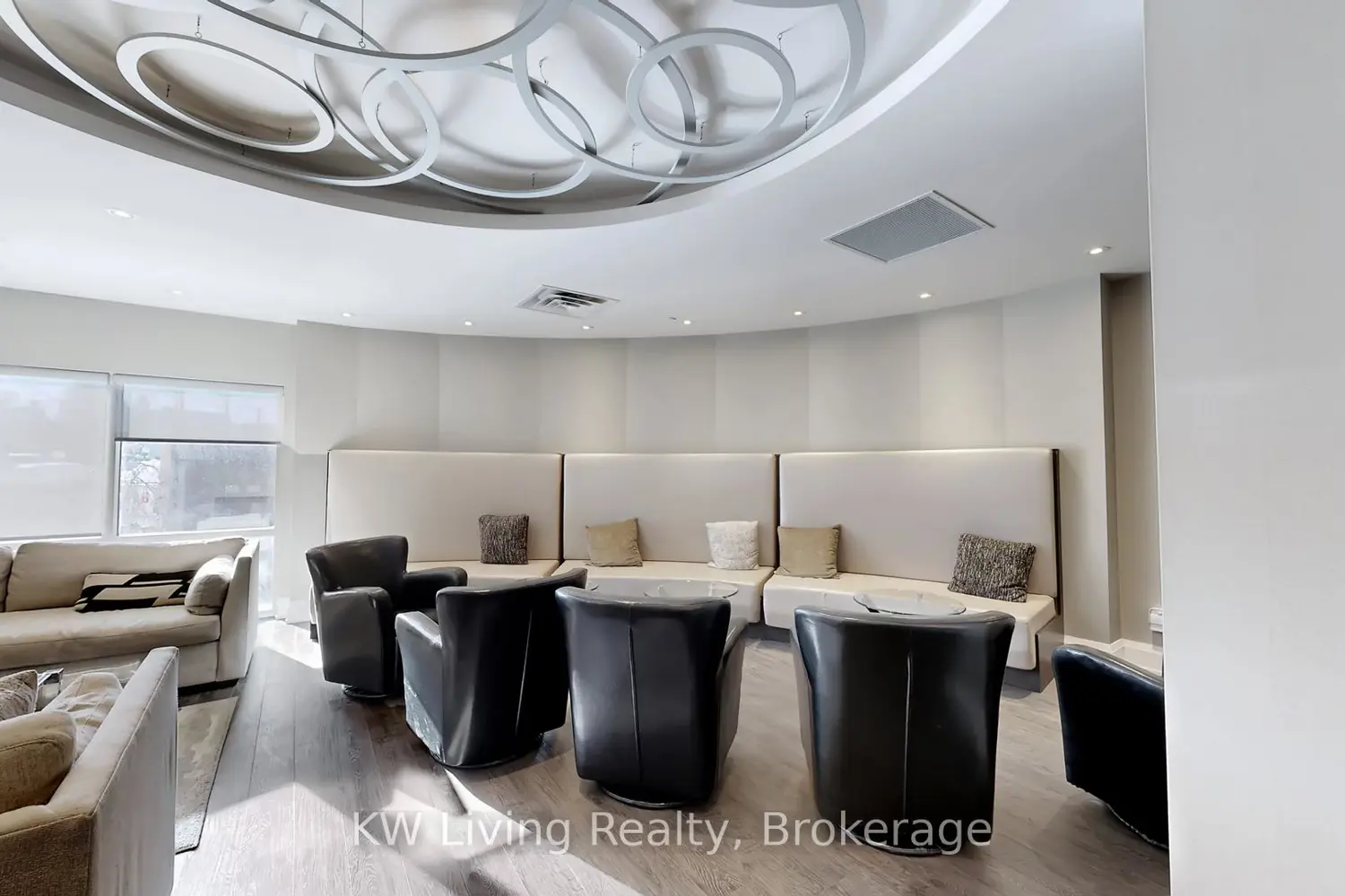 Additional image 13 of 15277 Yonge Street 316