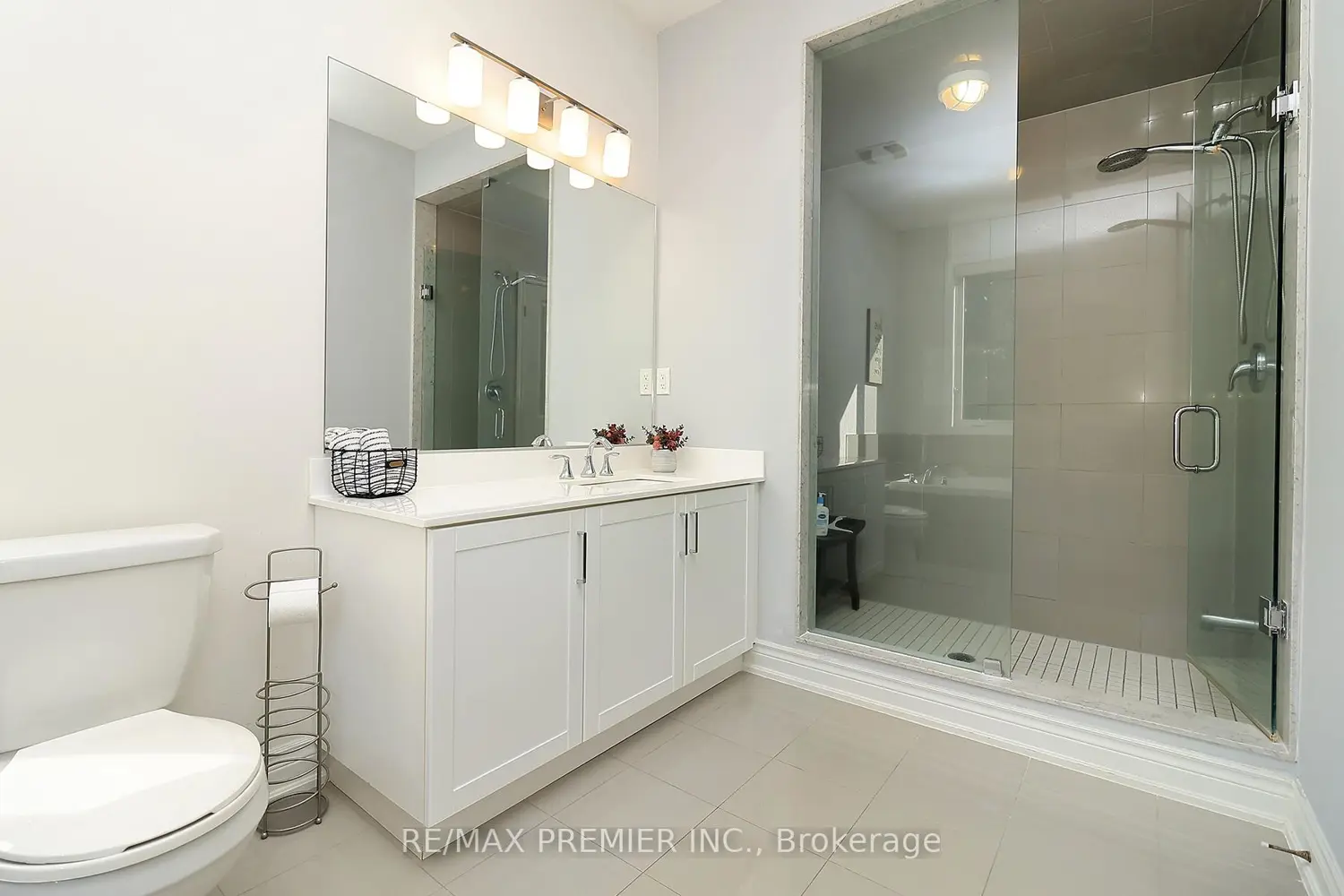 Additional image 11 of 39 Caliber Court