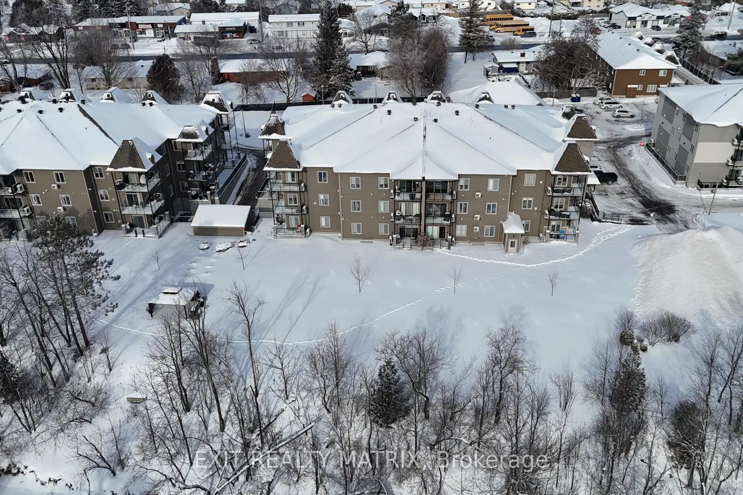 Additional image 18 of 300 Solstice Crescent 305