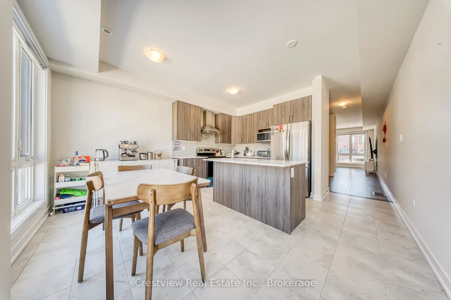 Additional image 3 of 84 Stauffer Crescent