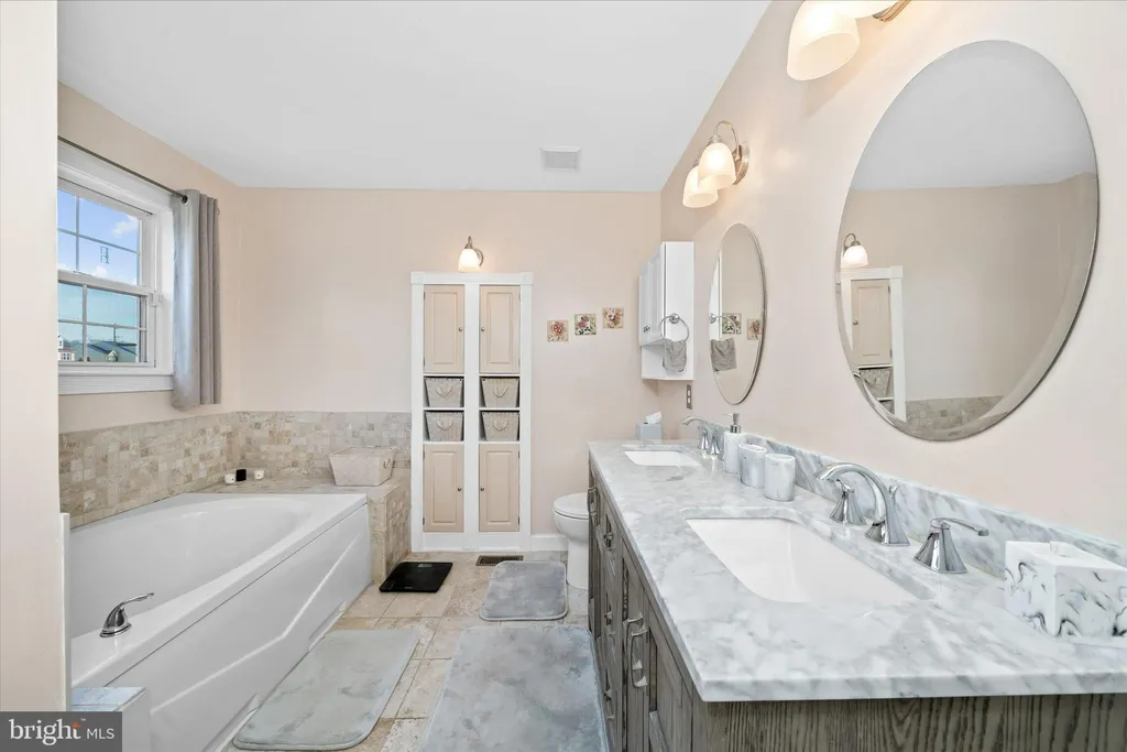 Additional image 26 of 203 N Barrington Court, Newark, DE 19702