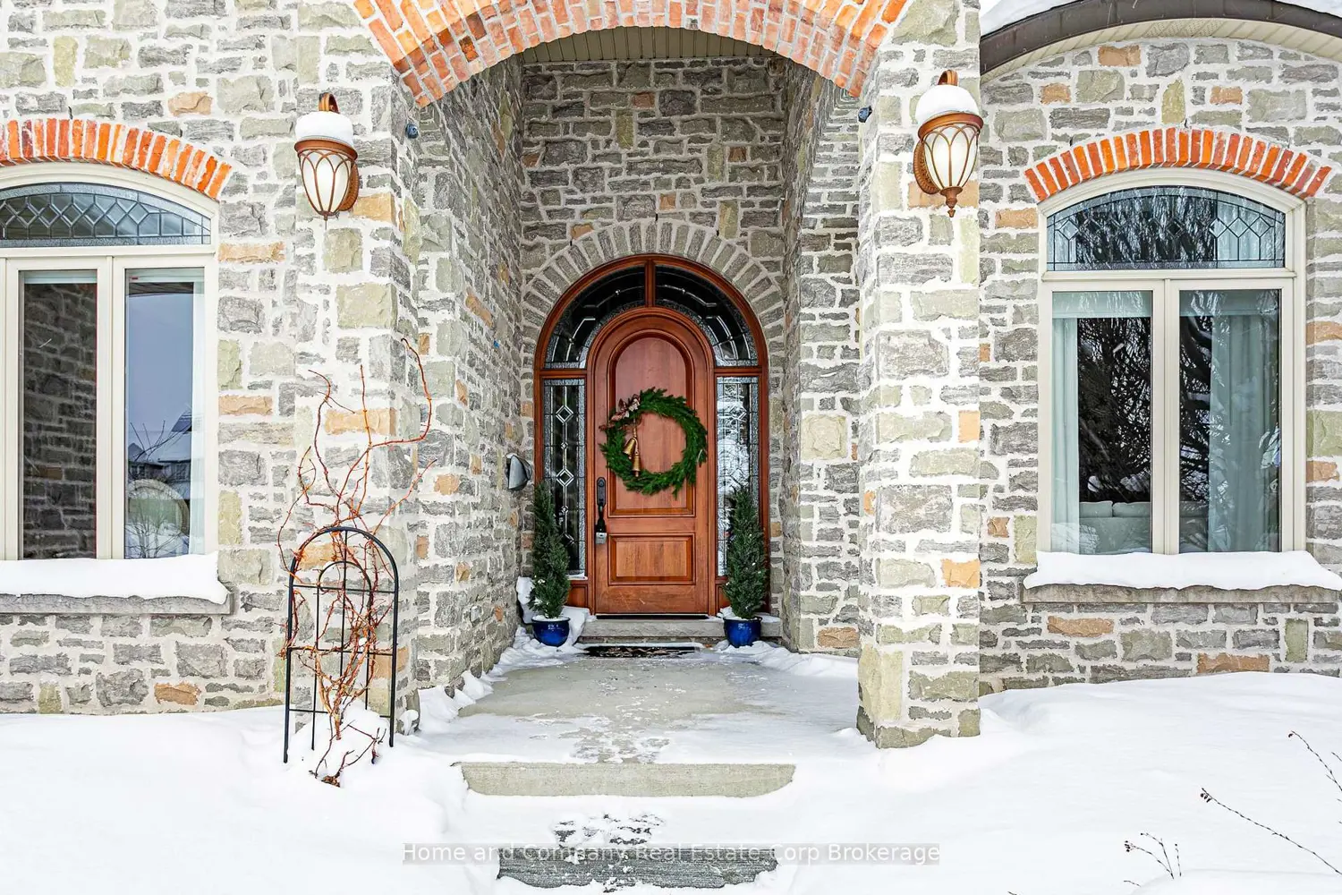 Primary image of 17 Sir Adam Beck Road