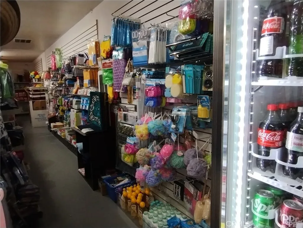 Additional image 25 of 2613 E Carson St, Carson, CA 90810