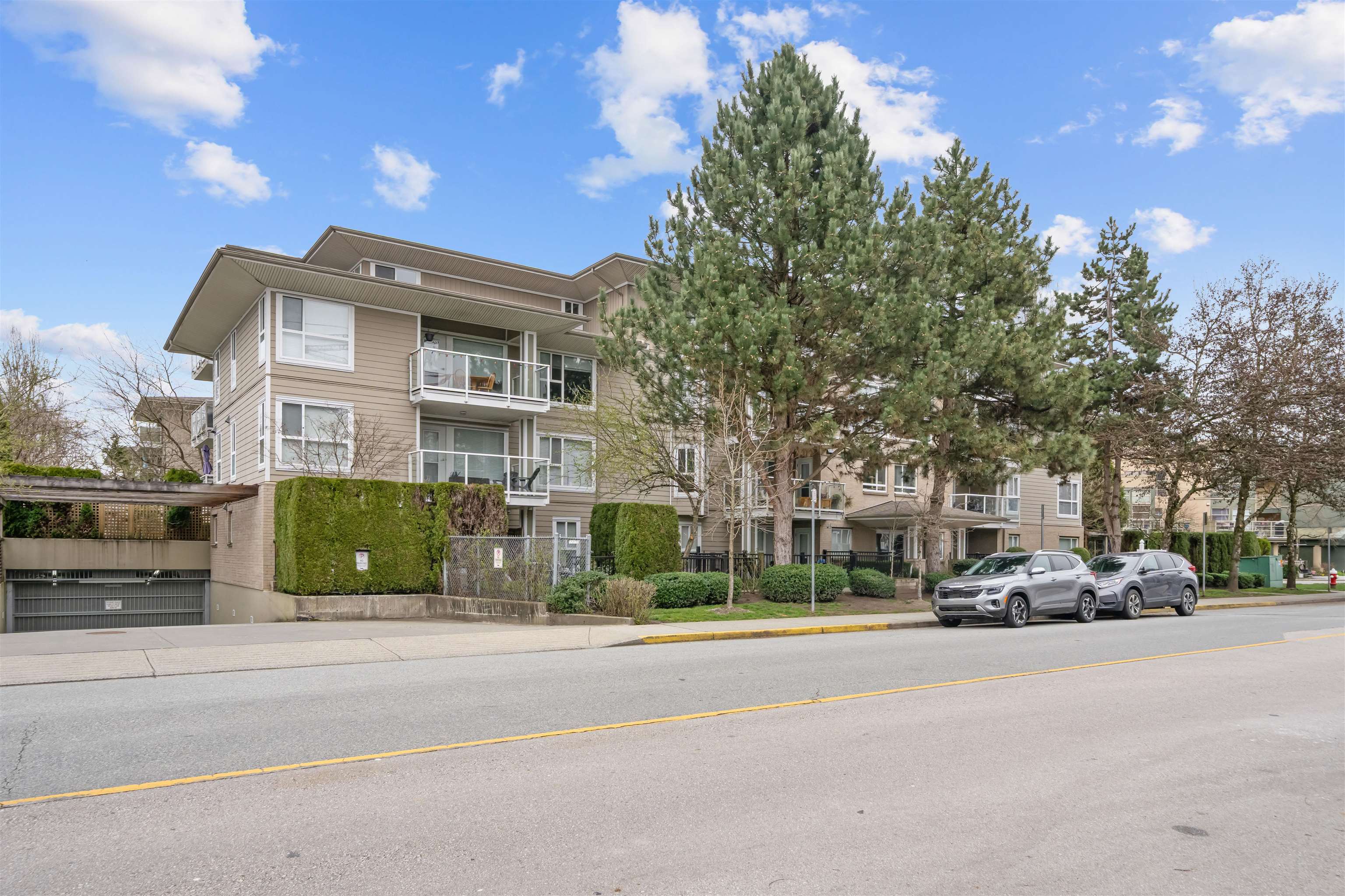 Additional image 2 of 213-22255 122 Avenue, Maple Ridge, BC, V2X 3X8