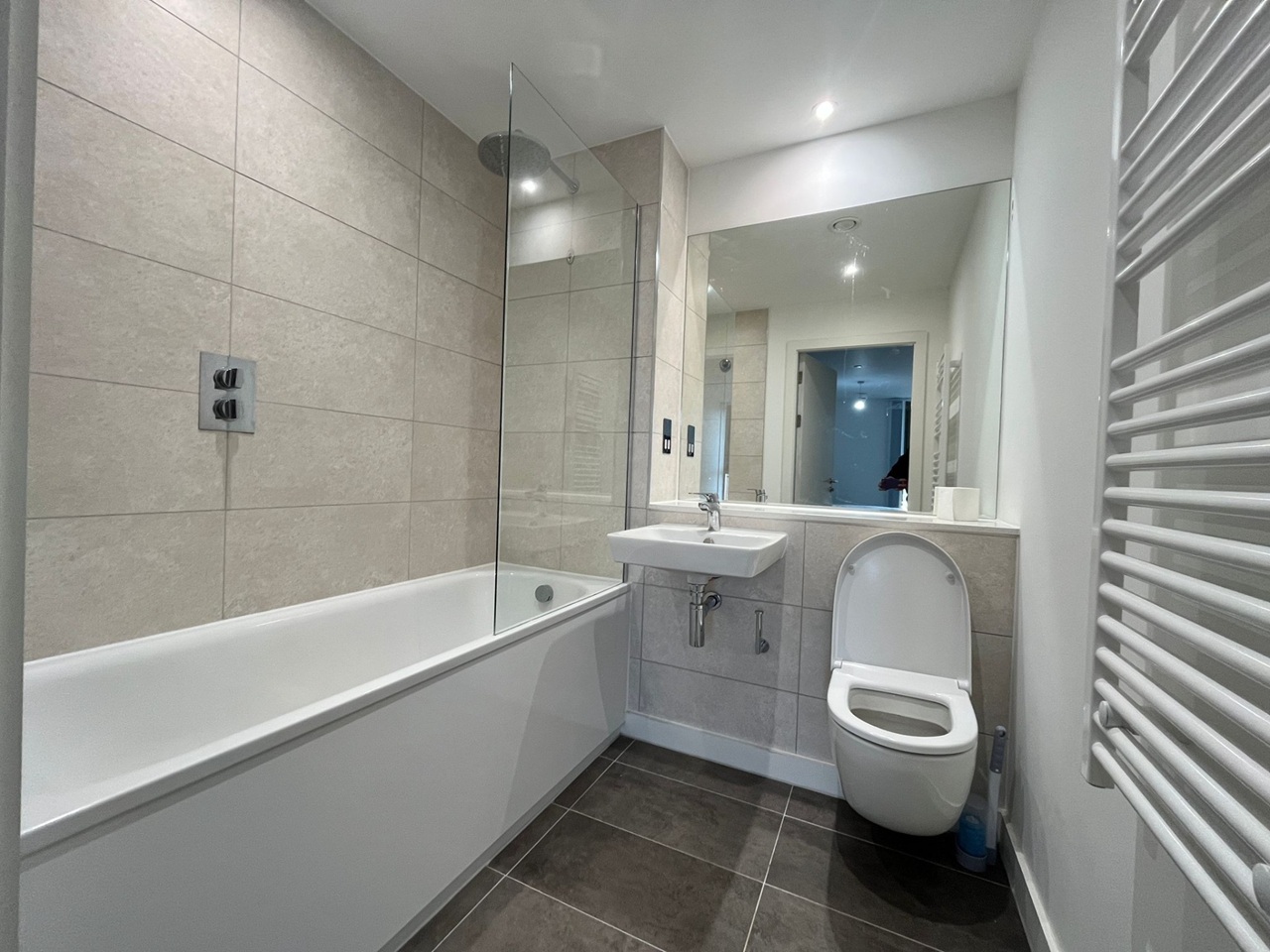 Additional image 13 of 2 Bed Flat, Oxygen Tower, M1, N1 7GU