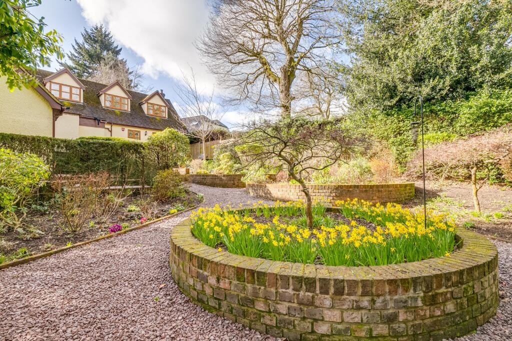 Additional image 20 of Mardley Hill, Mardley Heath, Welwyn, Hertfordshire, AL6