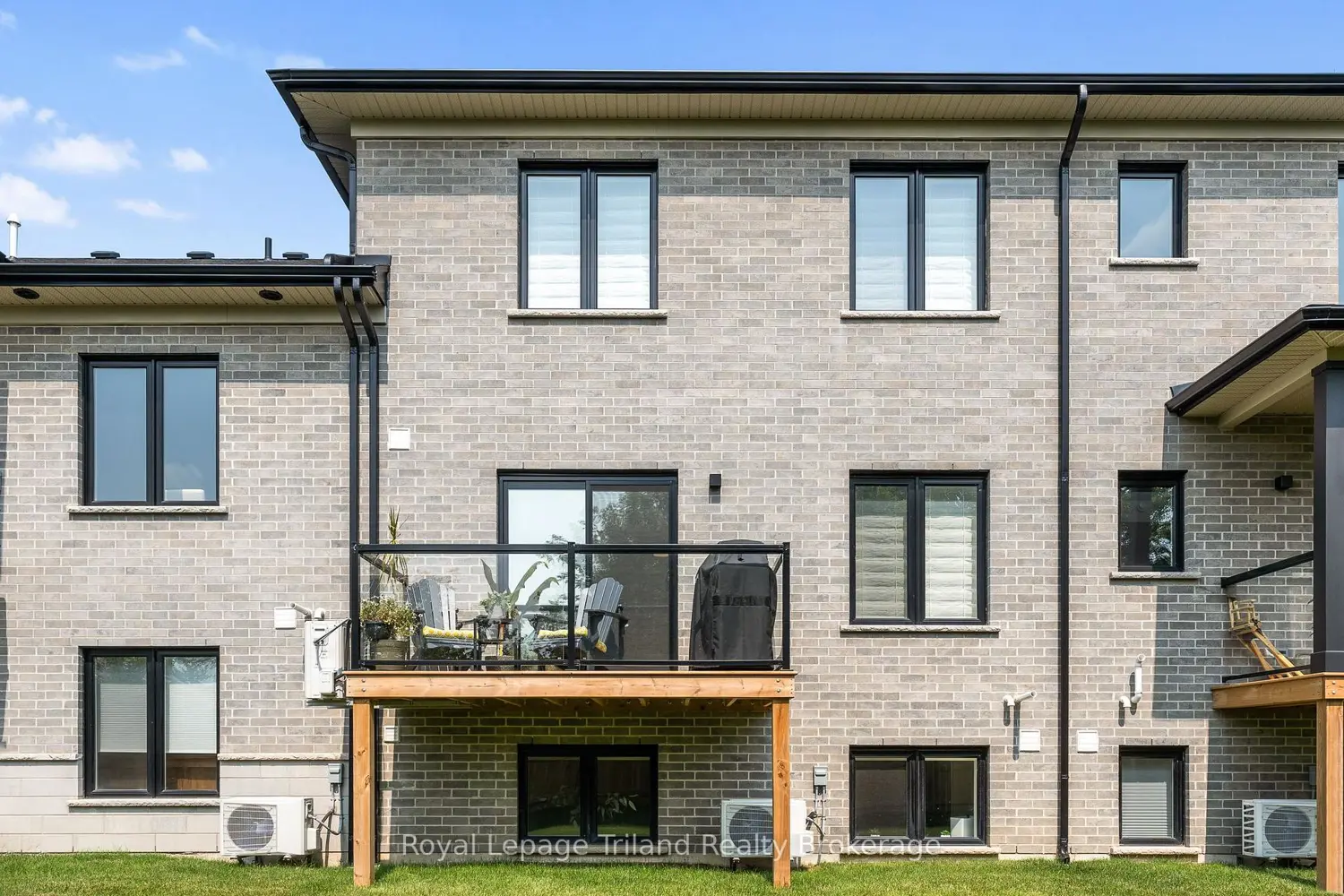 Additional image 18 of 3202 Vivian Line 37 Line 14