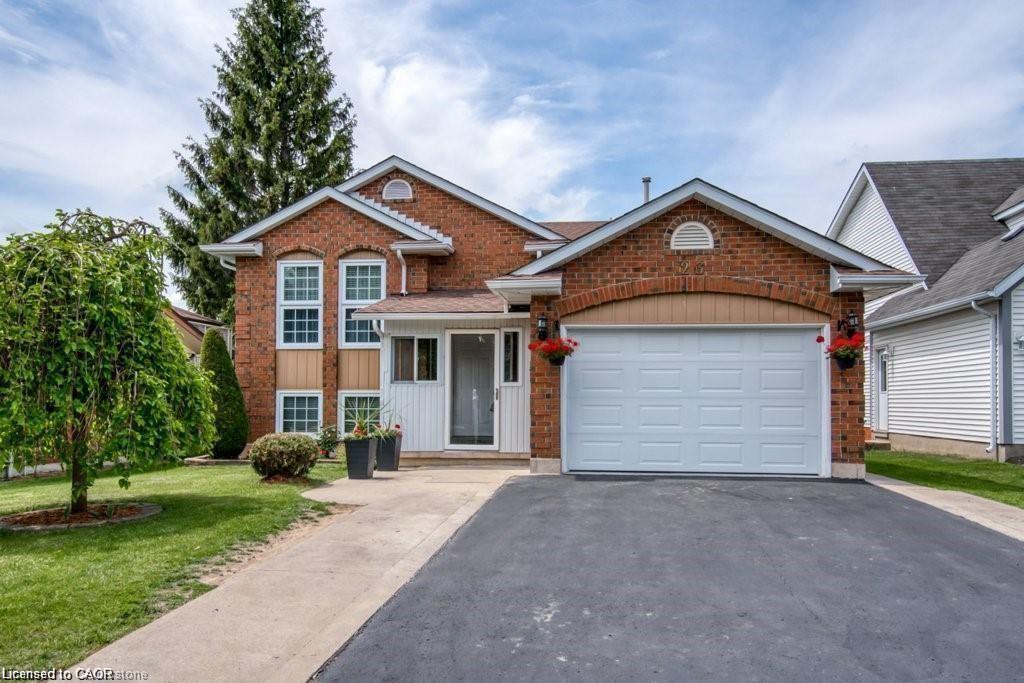 upper-23 Westchester Drive, Kitchener, ON, N2B 3T1