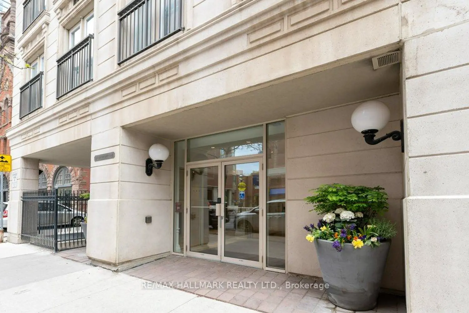 Additional image 15 of 120 Lombard Street 701