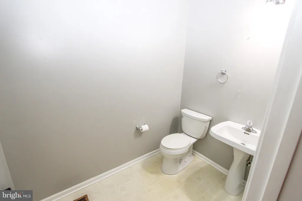 Additional image 36 of 425 E Red Lion Drive, Bear, DE 19701