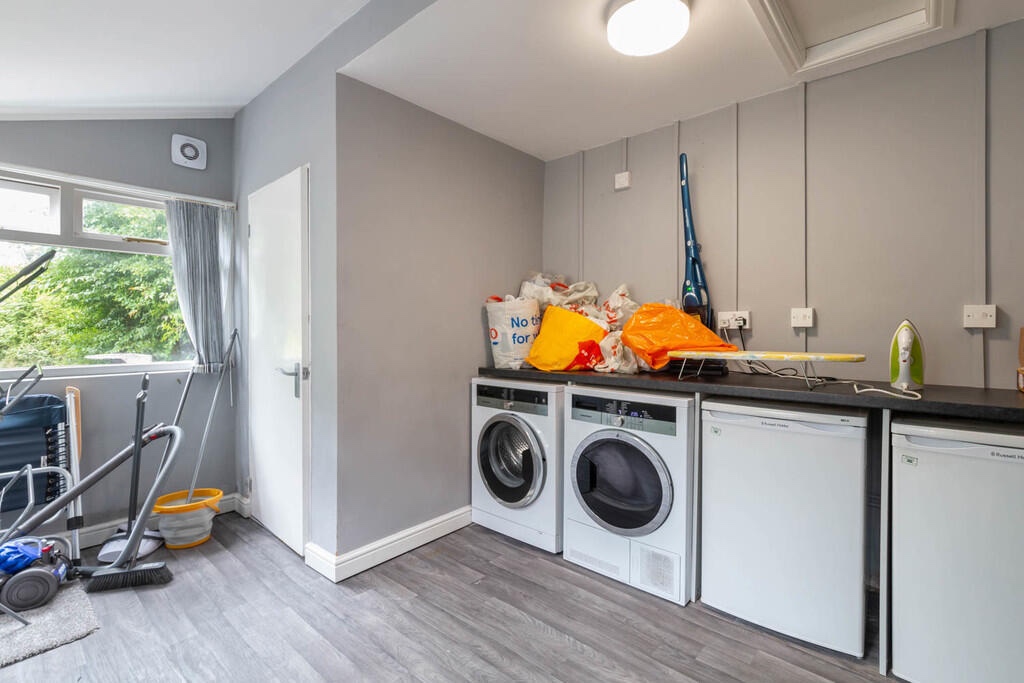 Additional image 5 of Room in a Shared House, Jennings Avenue, M5, N1 7GU