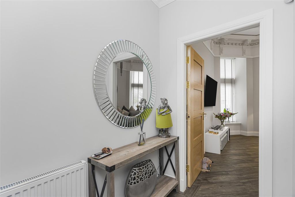Additional image 26 of 2 bed flat for saleFlat 1, 3 Avon Hall Gardens, Grangemouth FK3
