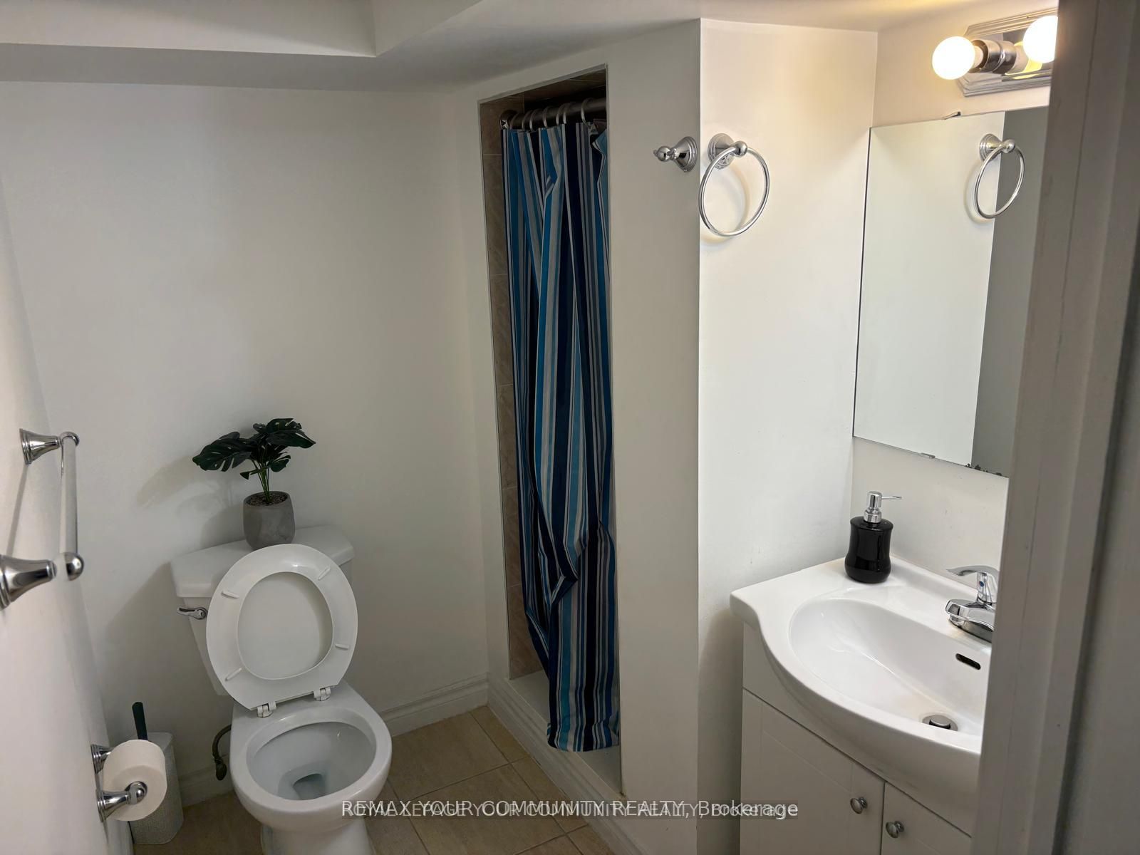 Additional image 5 of Basement-166 Knightswood Avenue, Vaughan, ON, L6A 1M5