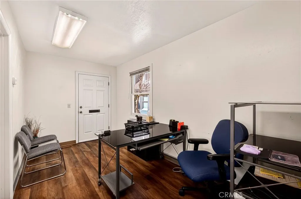 Additional image 7 of 3 Williamsburg Ln, Chico, CA 95926