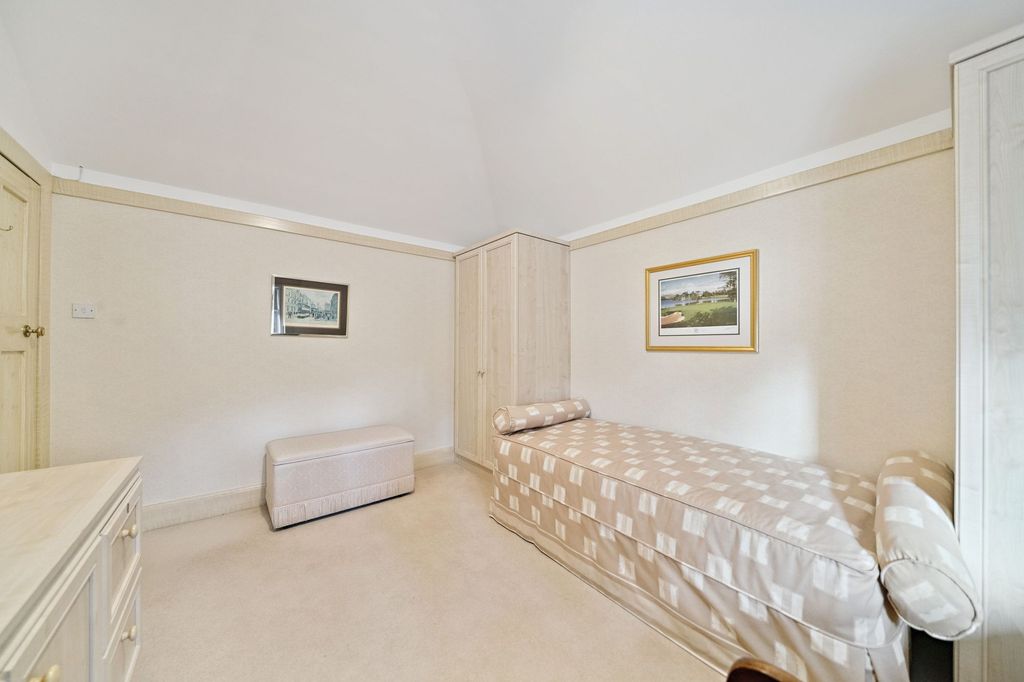 Additional image 33 of 5 bed detached house for saleRoddinghead Road, Whitecraigs G46