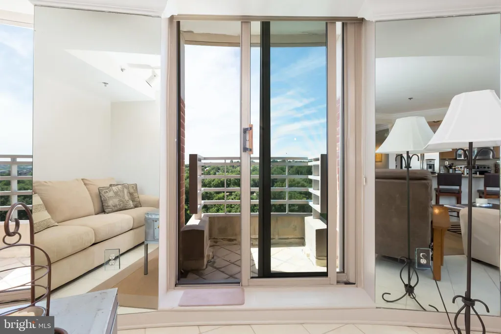 Additional image 21 of 1275 25th Street NW Unit 800, Washington, DC 20037