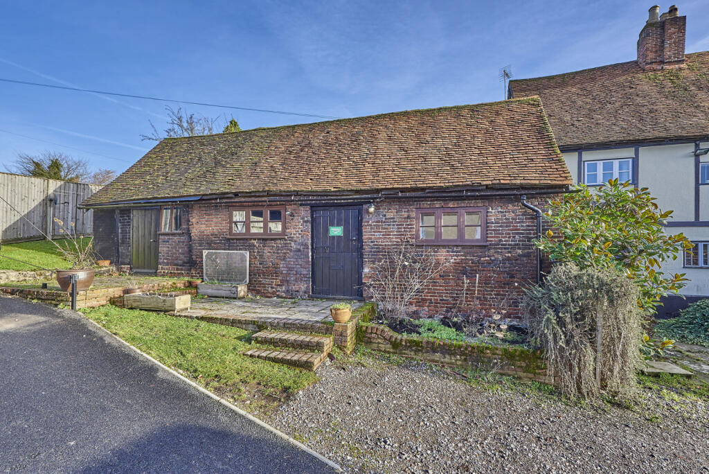 Lower Luton Road, Wheathampstead, Herts, AL4