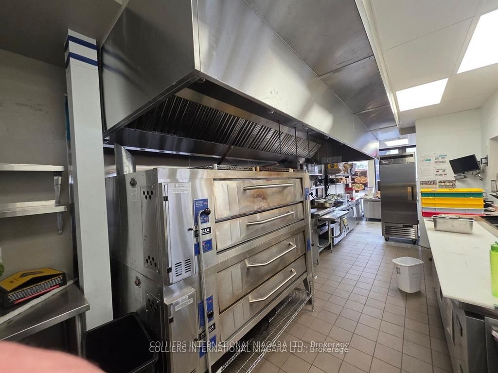 Additional image 4 of 101-281 St. Paul Street, St. Catharines, ON, L2R 3M8