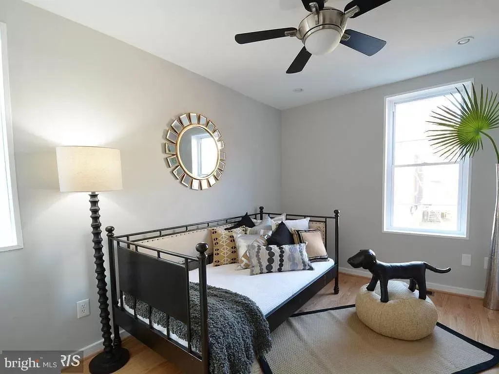 Additional image 36 of 624 14th Place NE, Washington, DC 20002