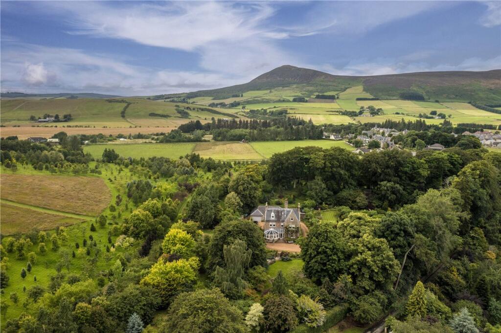 Additional image 33 of Daluaine Manse & Gardens, Manse Road, Rhynie, Huntly, AB54 4WA