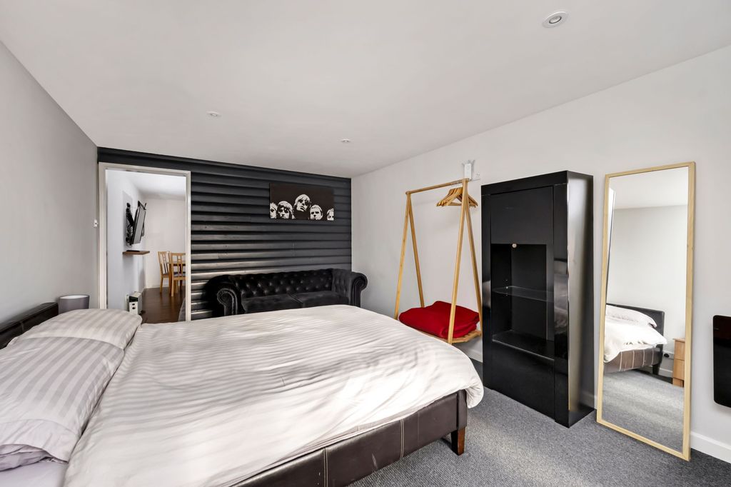 Additional image 14 of 4 bed detached house for saleBenett Drive, Hove BN3