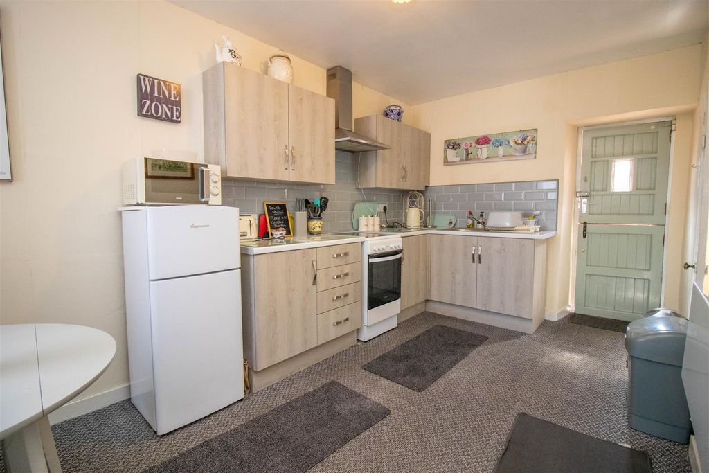 Additional image 18 of Terraced house for saleFox & Hounds, Main Street, Denholm TD9