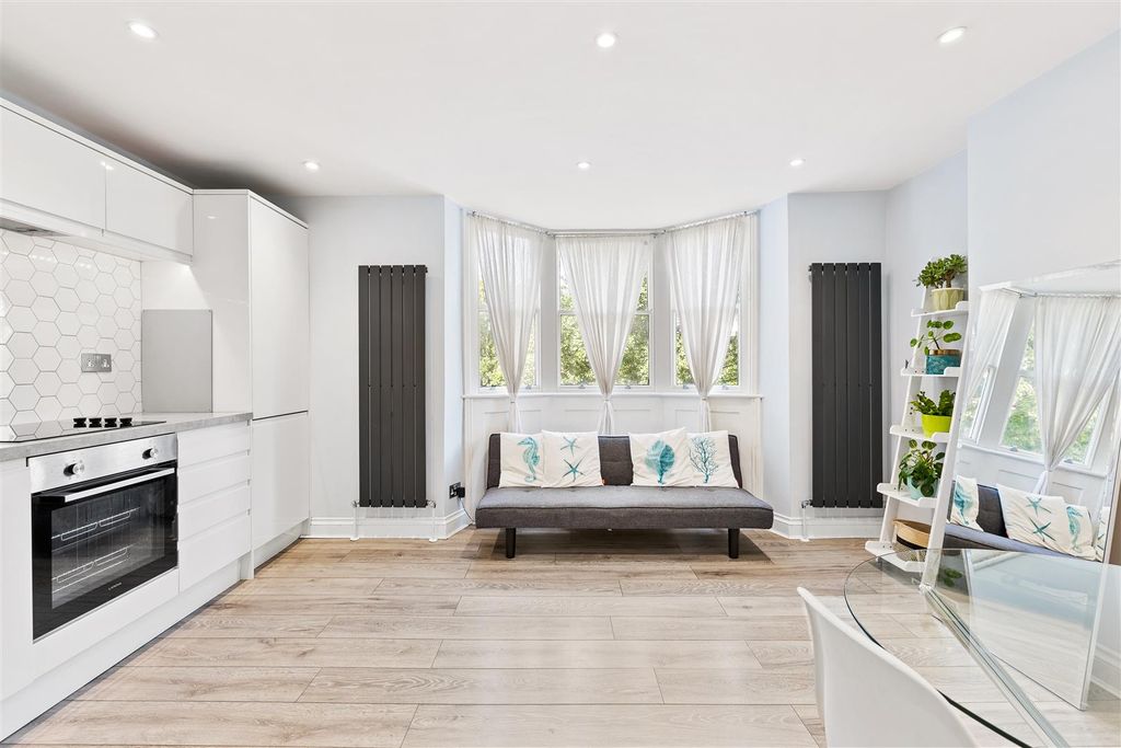 Additional image 8 of 1 bed flat for saleGrand Parade, Brighton BN2