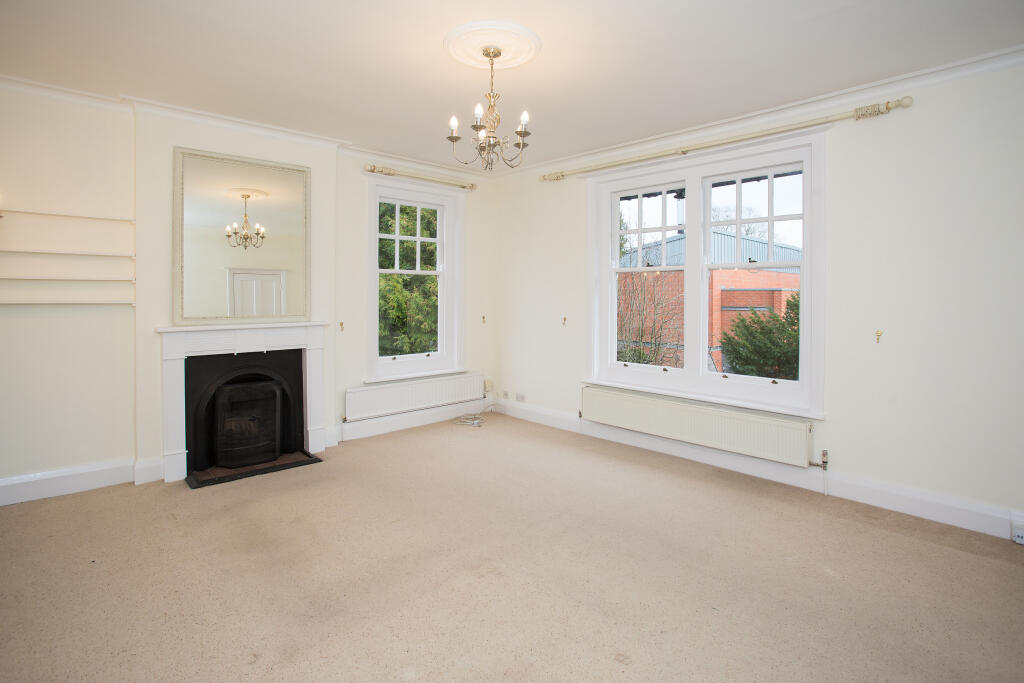 Additional image 13 of Hall Place Gardens, St Albans, Herts, AL1