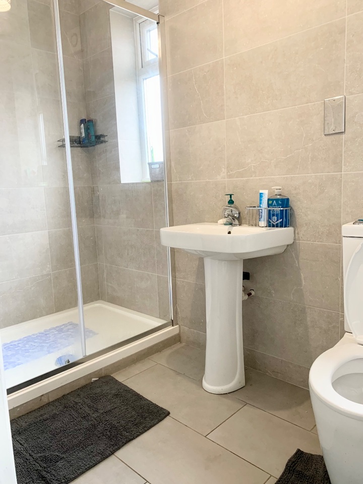 Additional image 12 of Room in a Shared House, Wilbraham Road, M14, N1 7GU