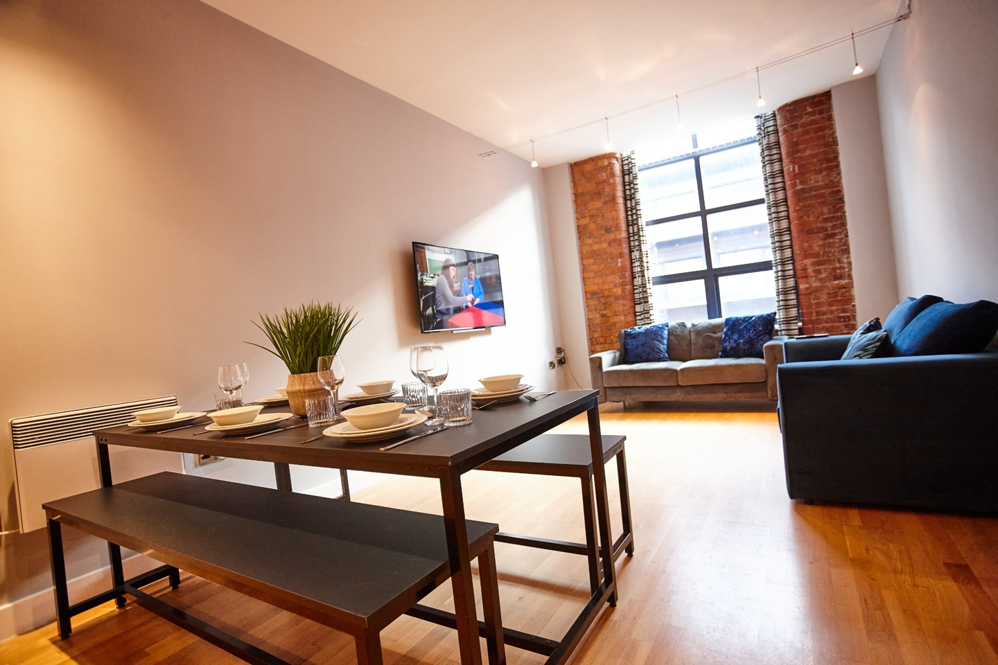 2 Bed Flat, Malta Street, M4, N1 7GU