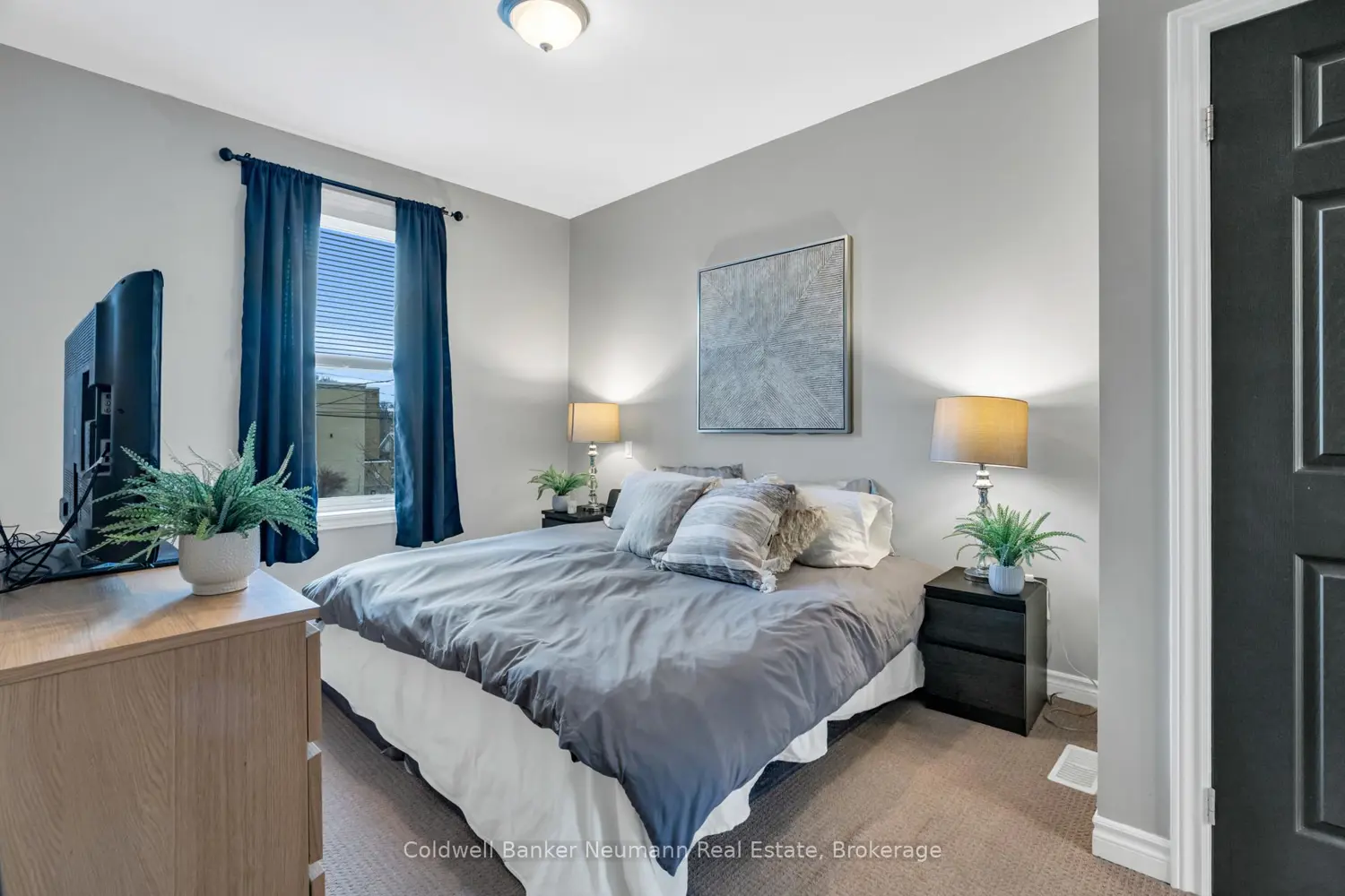 Additional image 12 of 394 Woolwich Street