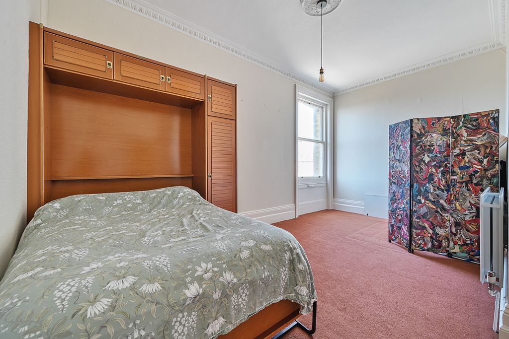 Additional image 7 of 2 bed flat for saleGrand Avenue, Hove BN3