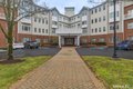 1 King Philip Dr Unit 301, West Hartford, CT, 06117