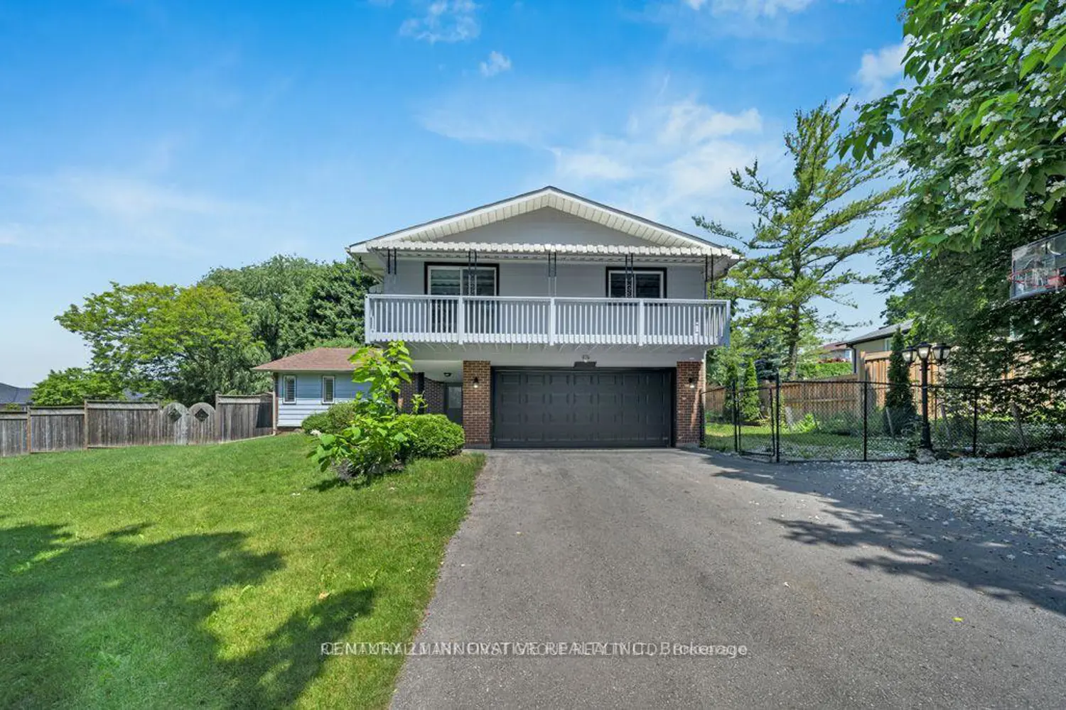 890 Briarwood Drive