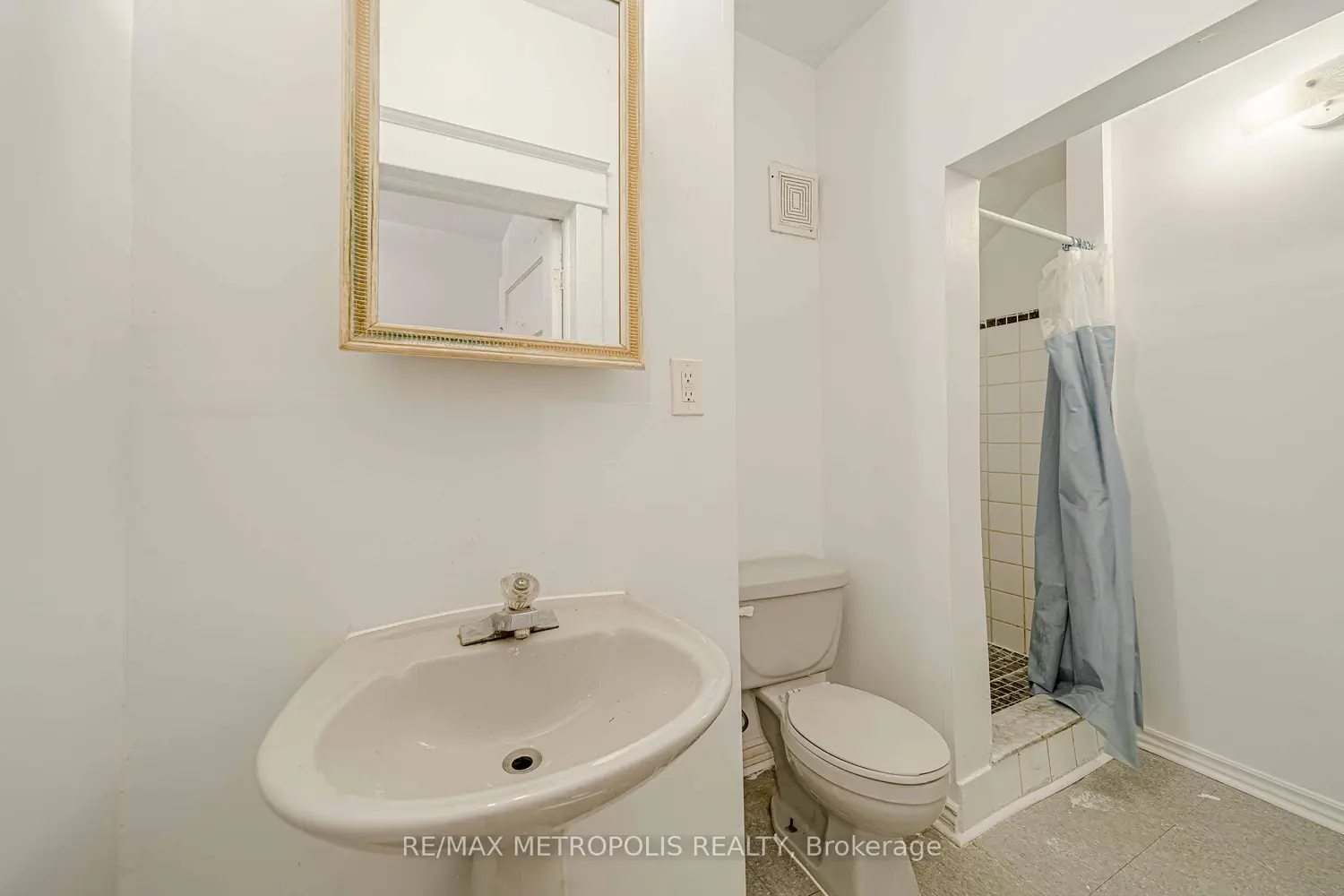 Additional image 12 of 240 Division Street