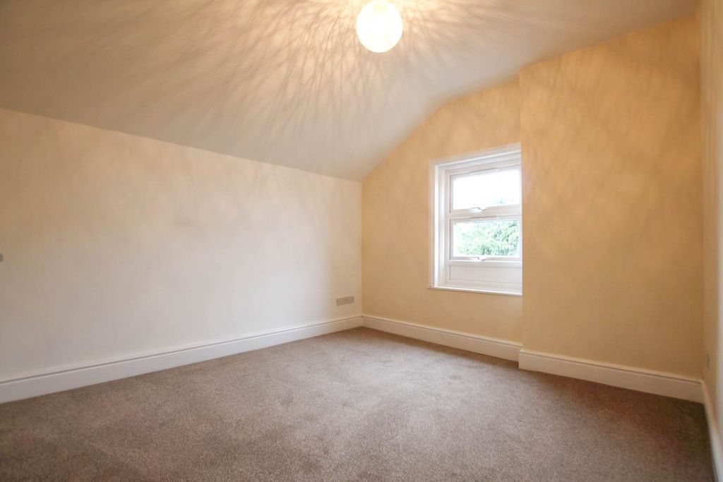 Additional image 10 of 2 bed flat for saleHigh Street, Llandrindod Wells LD1