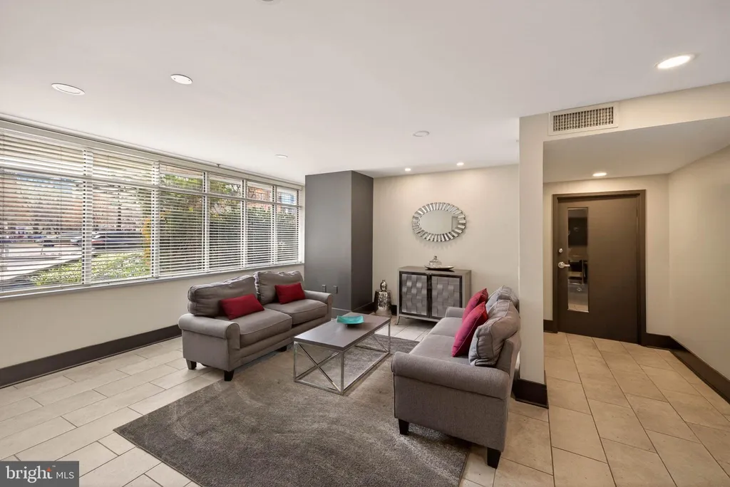 Additional image 35 of 555 Massachusetts Avenue NW Unit 1319, Washington, DC 20001