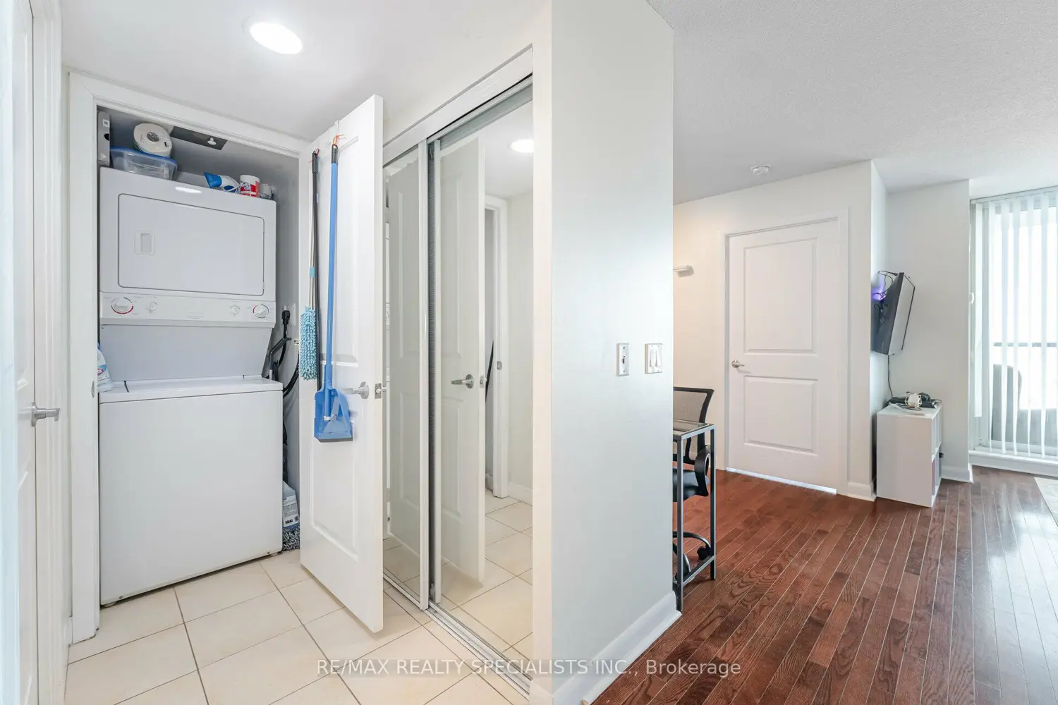 Additional image 13 of 235 Sherway Gardens Road 1609