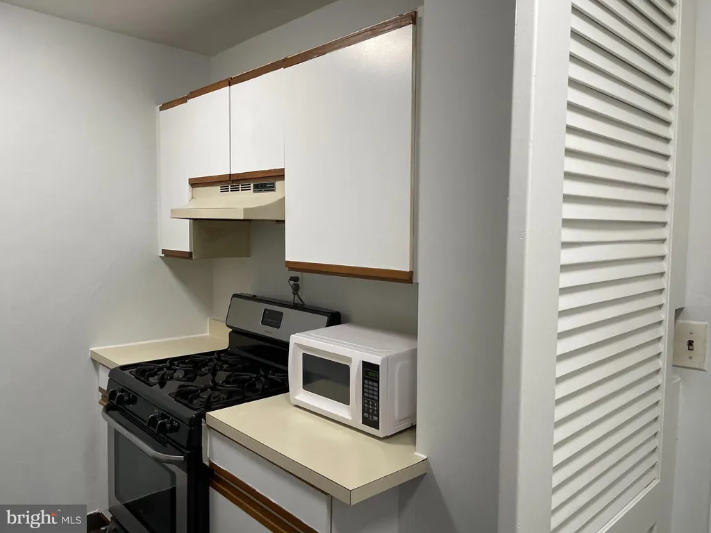 Additional image 19 of 2030 F Street NW Unit 108, Washington, DC 20006