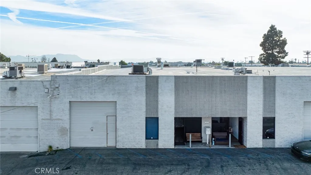 Additional image 38 of 8010 Wheatland Avenue Unit C, Sun Valley, CA 91352