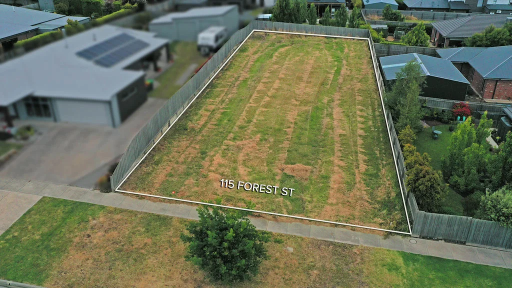 115 Forest Street, Buninyong VIC 3357