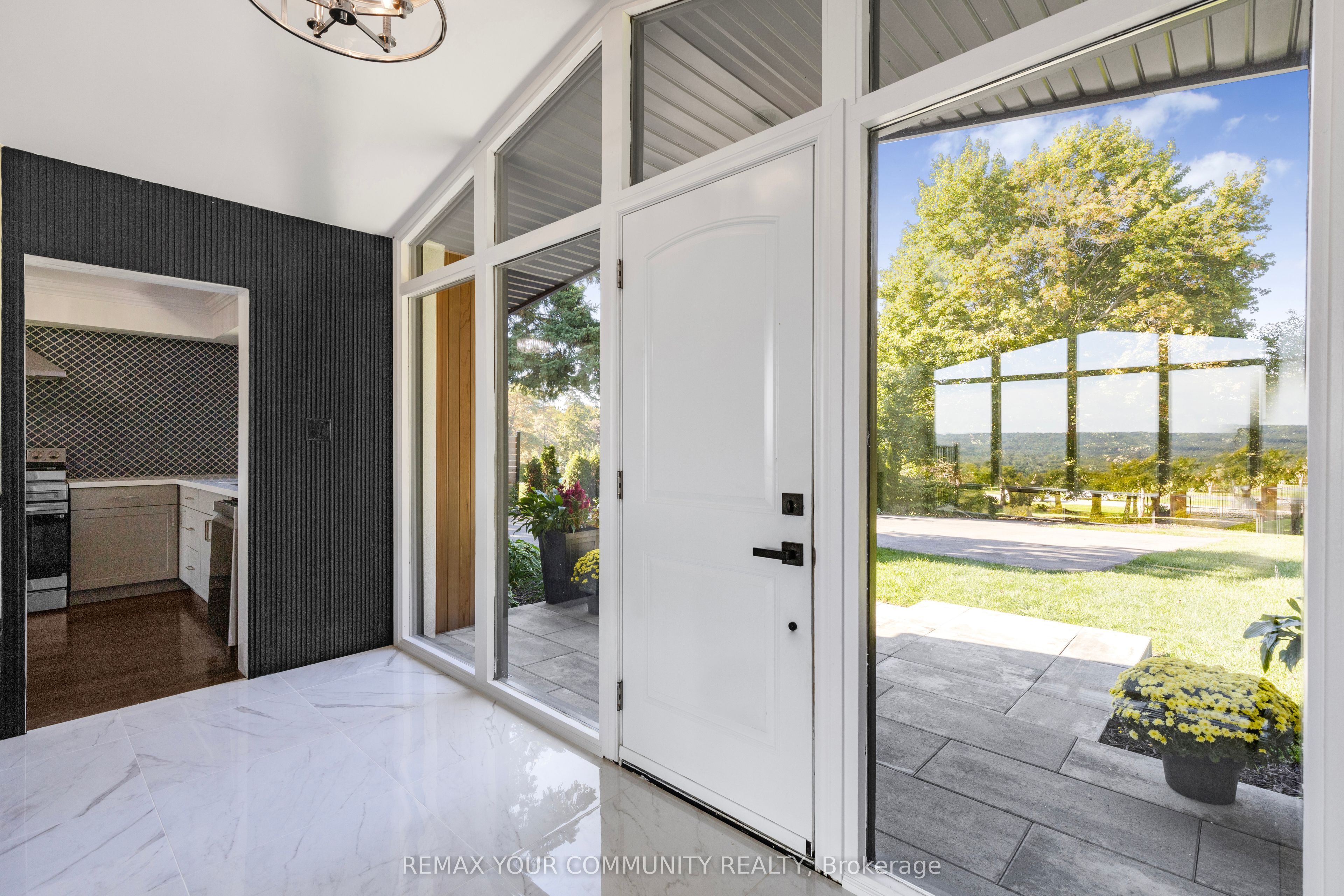 Additional image 5 of 50 Oak Avenue, Hamilton, ON, L9H 4Y9