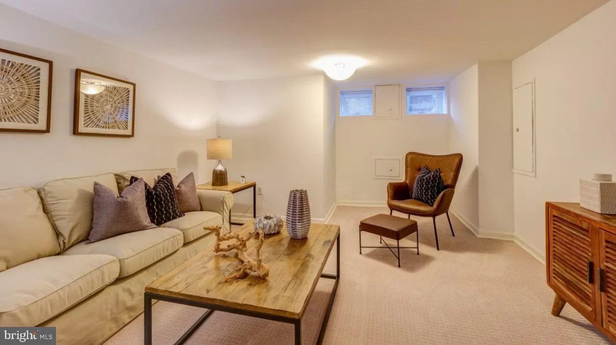 Additional image 88 of 1434 F Street NE, Washington, DC 20002