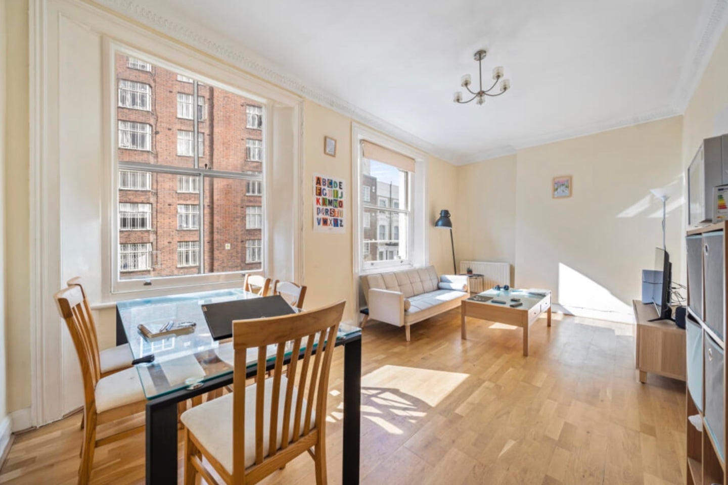 2 Bed Flat, Hatherley Grove, W2, N1 7GU