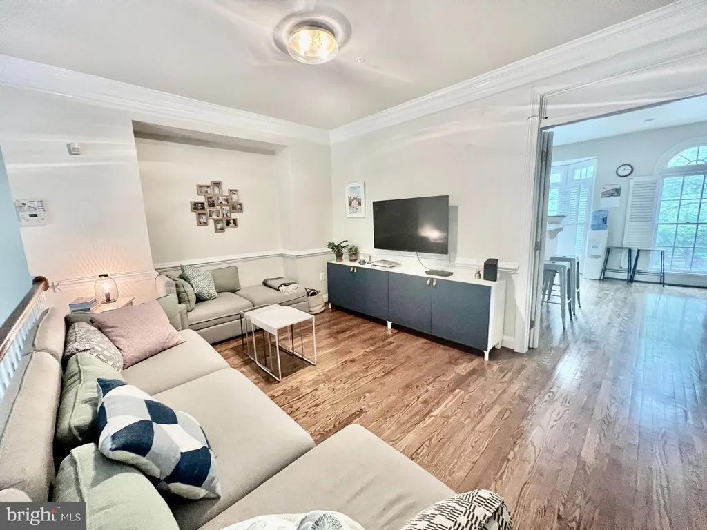 Additional image 12 of 4005 Mansion Drive NW, Washington, DC 20007