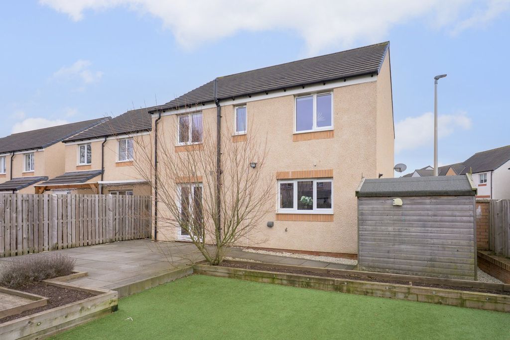 Additional image 30 of 4 bed detached house for saleBensfield Drive, Falkirk FK2