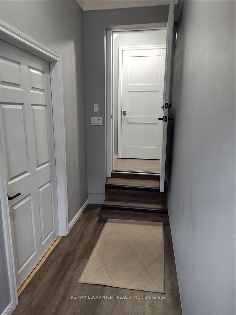 Additional image 3 of Lower-88 San Fernando Drive, Hamilton, ON, L9C 2C2