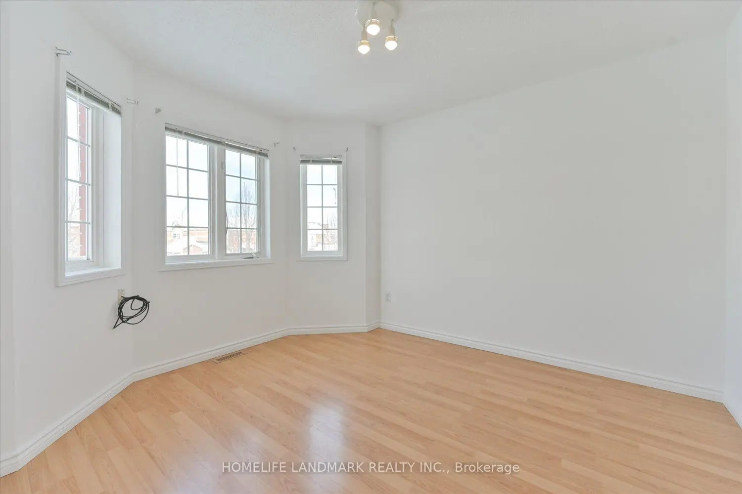 Additional image 11 of 29 Drake Drive